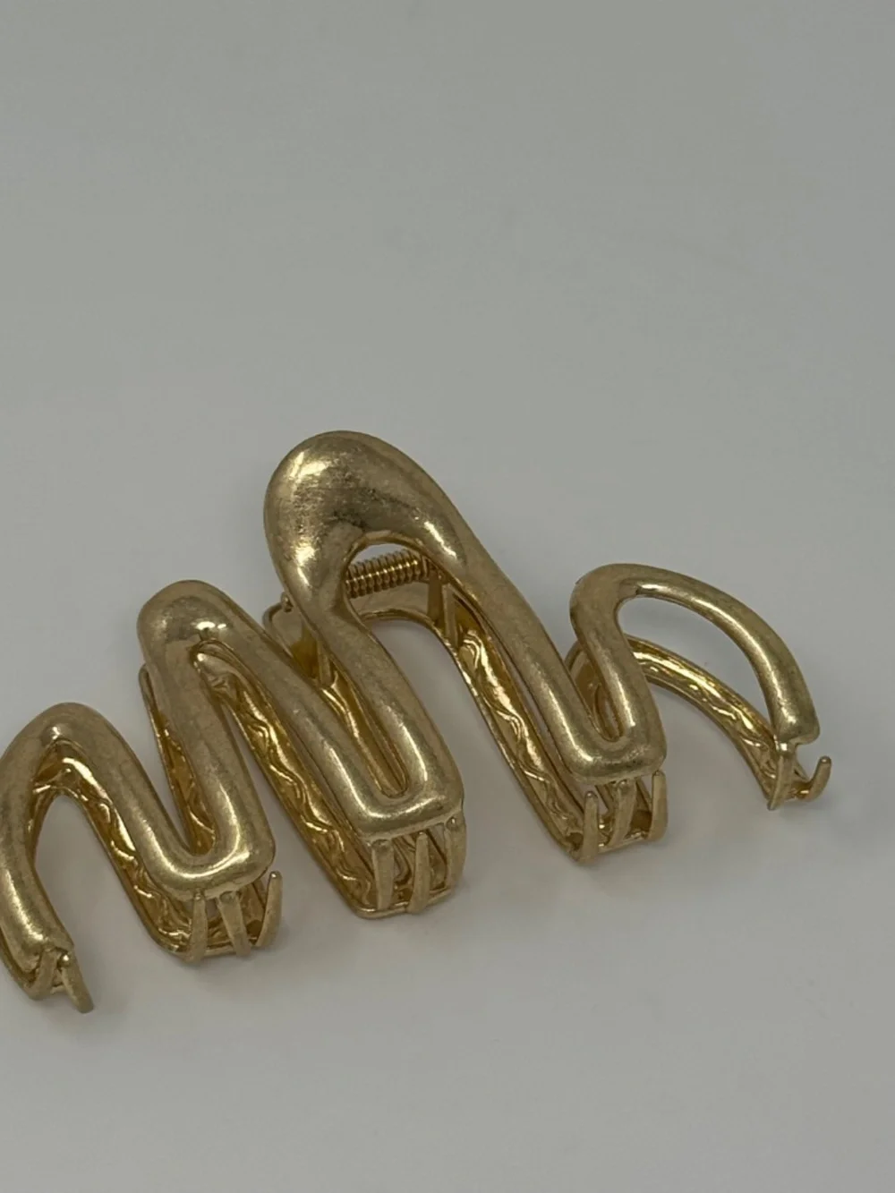 Anthropologie Gold Sculptural Wave Hair Clip